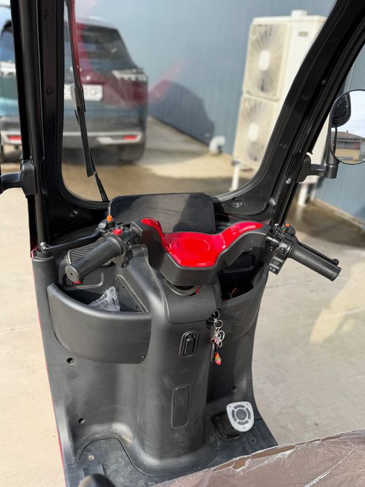 Електрически скутер за възрастни