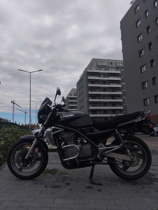 Kawasaki ER5 2002