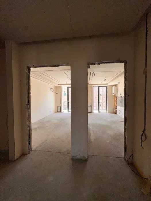 Успей купить! Квартира в Алмазаре, жк Nurafshon Saroy, 3-комн, 111м2