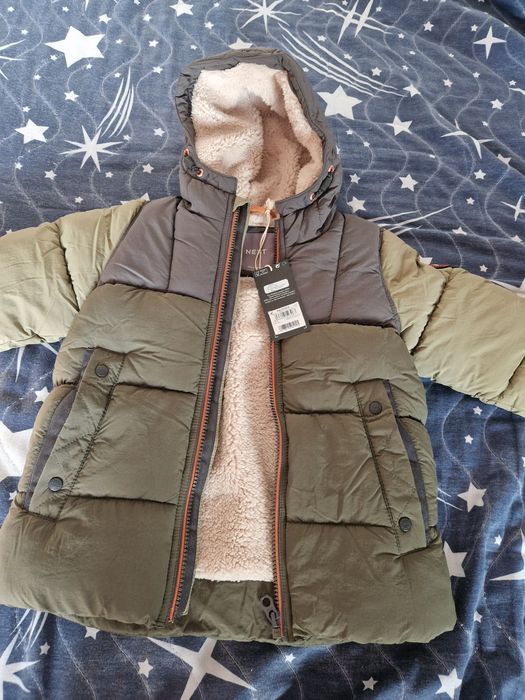 Geaca de iarna baieti Next noua