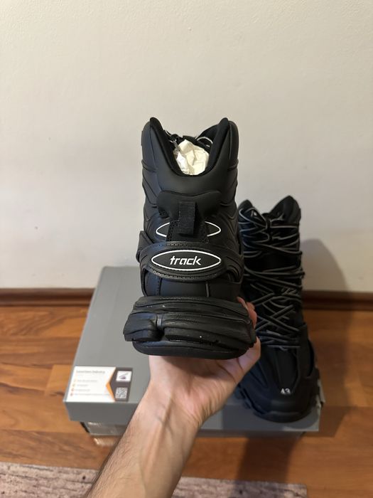 Balenciaga Track High Black