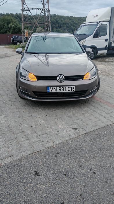 Vând Volkswagen Golf 7 1.6 TDI