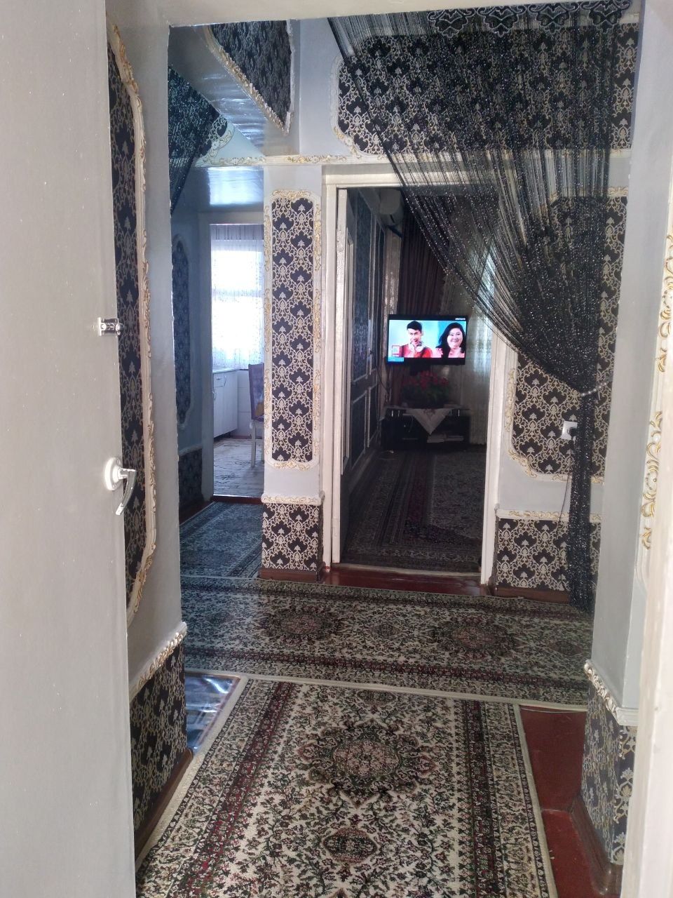 Kvartira 3 xonali. 9 etajlı Dom 3 etaj.