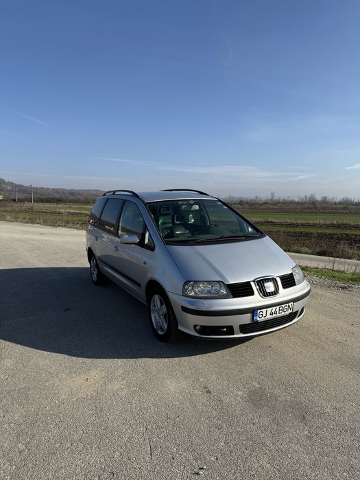 Vând Seat Alhambra 1.9   131