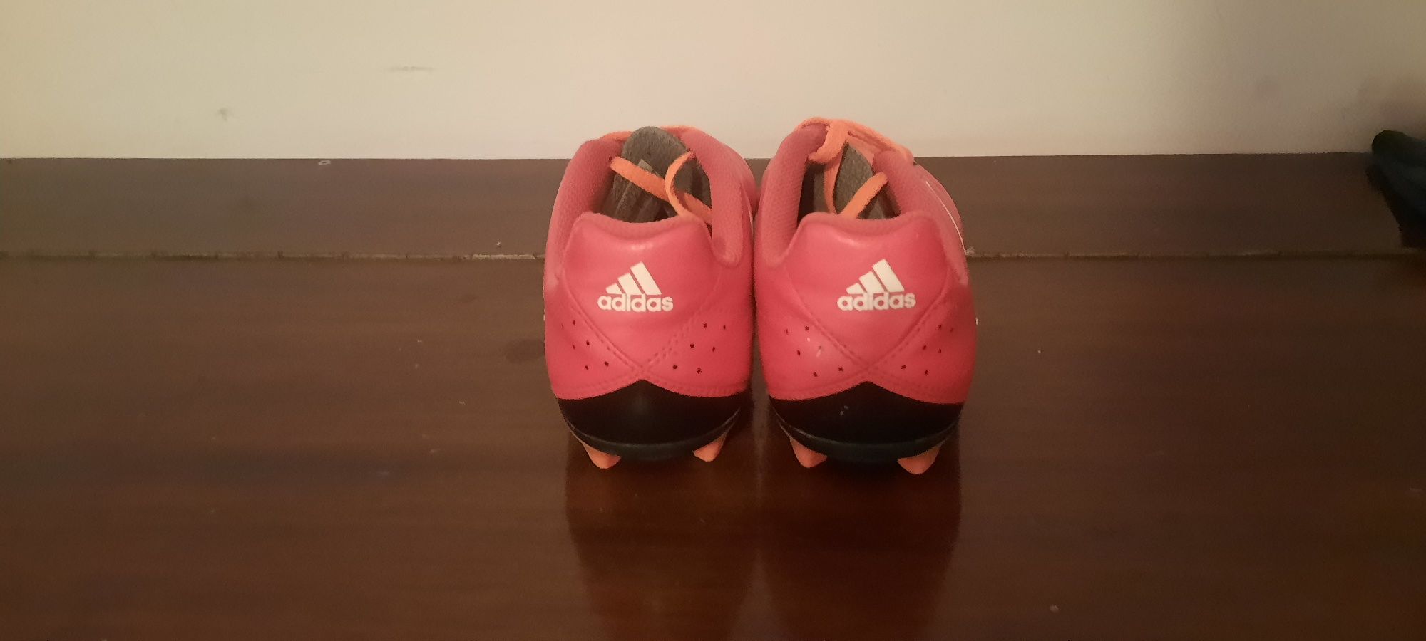 Футболни обувки Adidas