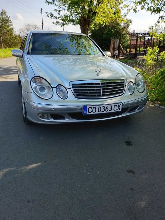 Mercedes E220 W211