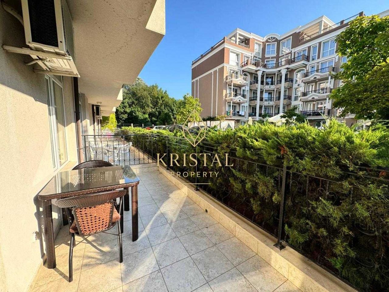 Продава се Едностаен апартамент в к.к. Слънчев бряг - 37 кв.м за 1730 €/кв.м - Снимка #10