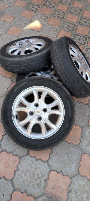 шины от спарка родные 155/70 R14 optima hankook