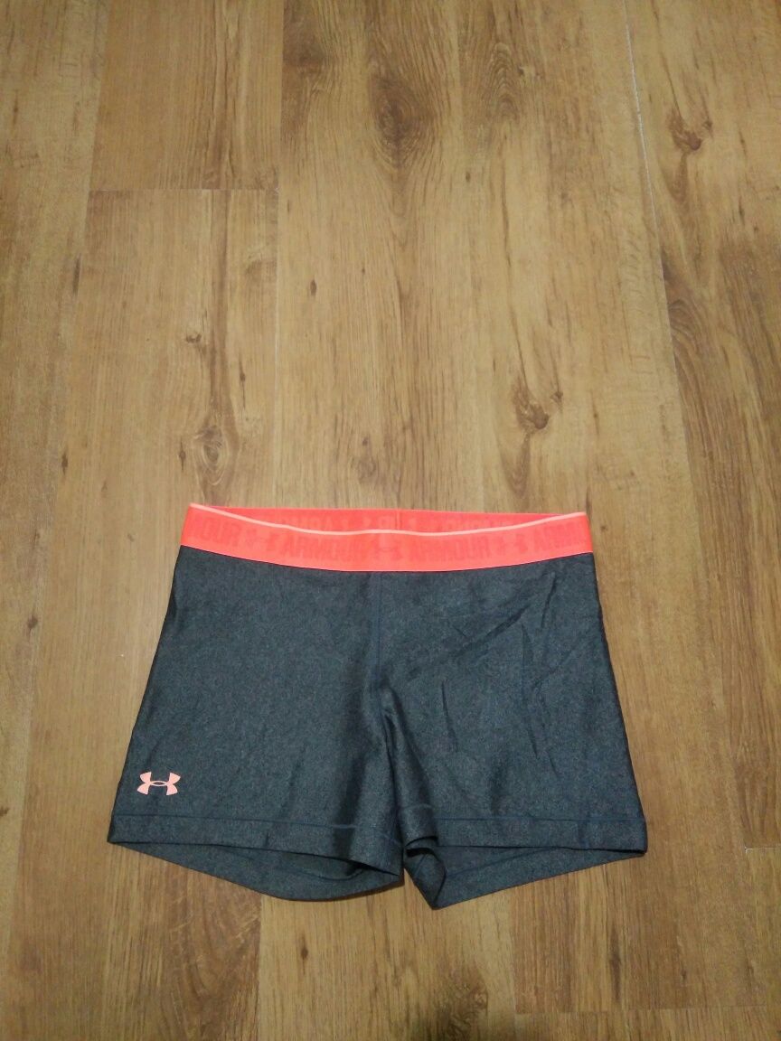 Pantaloni scurți compresie de damă Under Armour HeatGear mărimea L