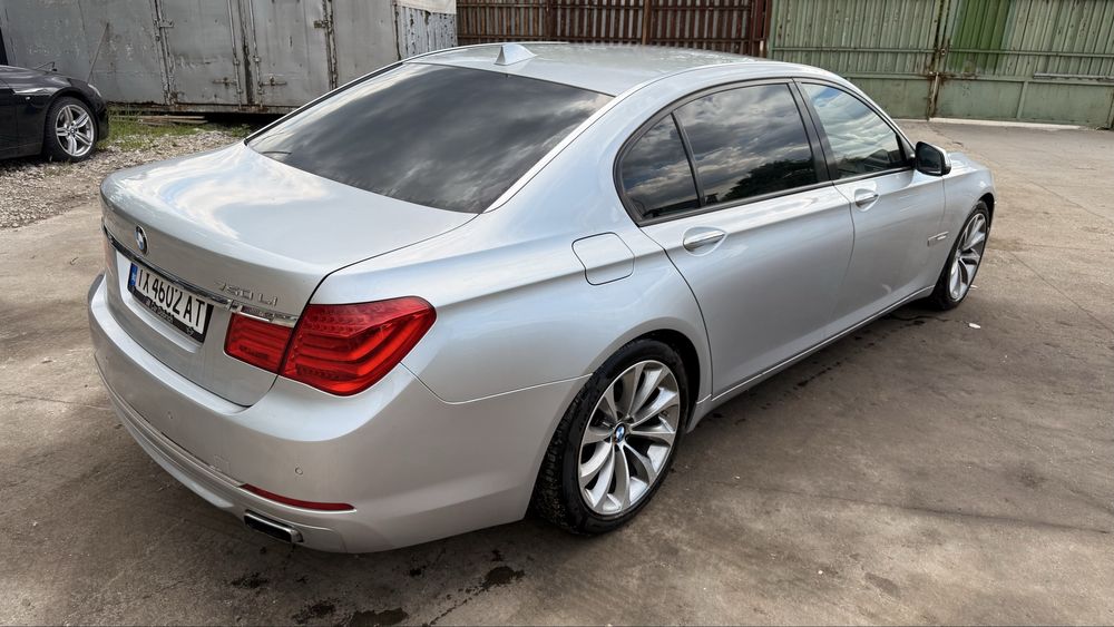 BMW 750LI 408 к.с. на части