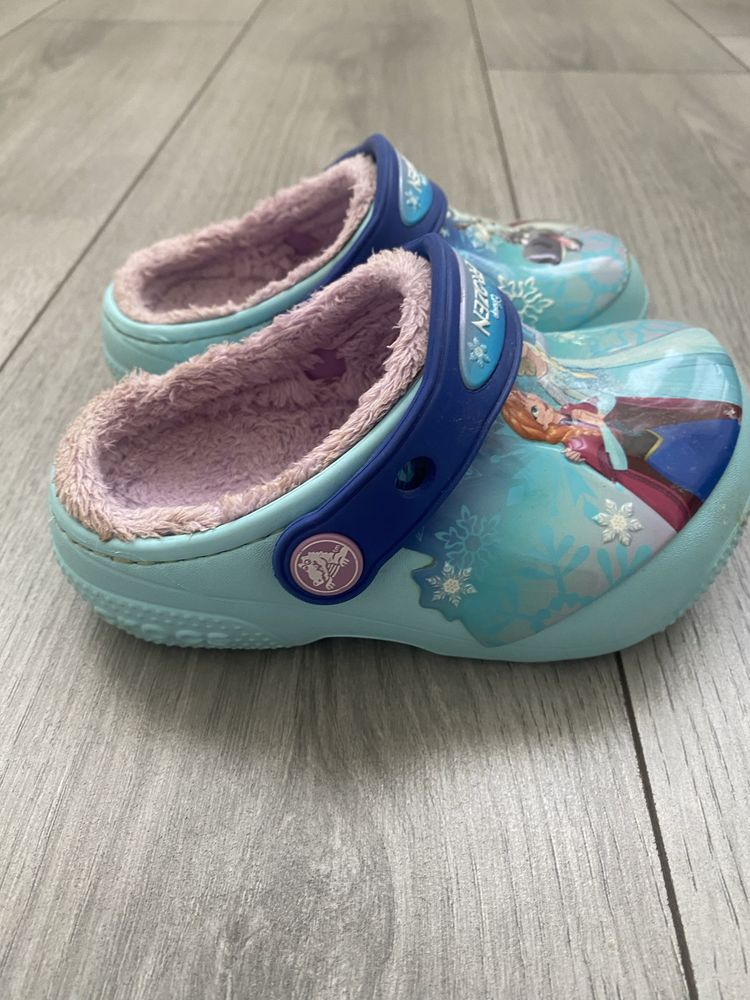 Papuci Crocs frozen