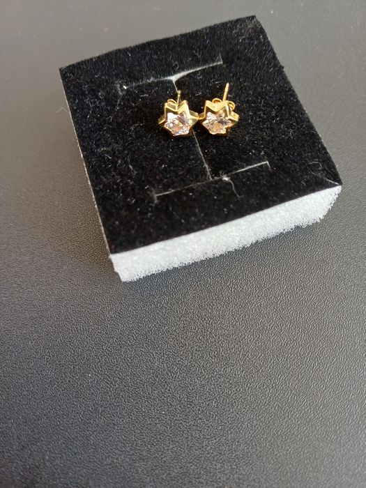Cercei de aur galben de 18 k