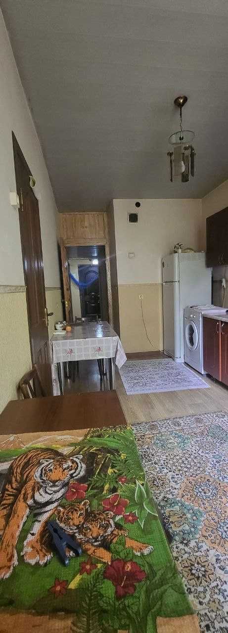 На Лабзаке продается квартира 1-2/5/5, 53 м2