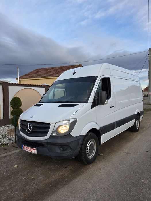 Vând sau schimb Mercedes sprinter 313Cdi