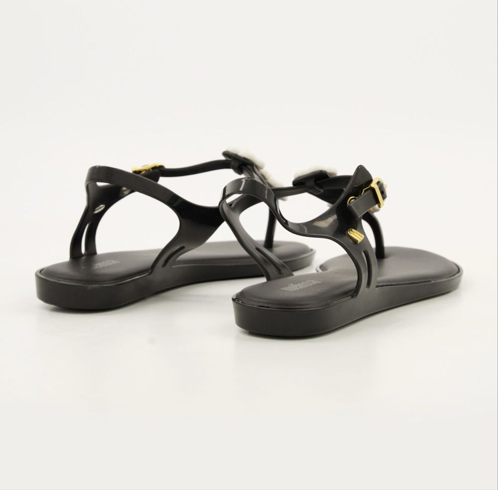 Нови, оригинални сандали Melissa N38