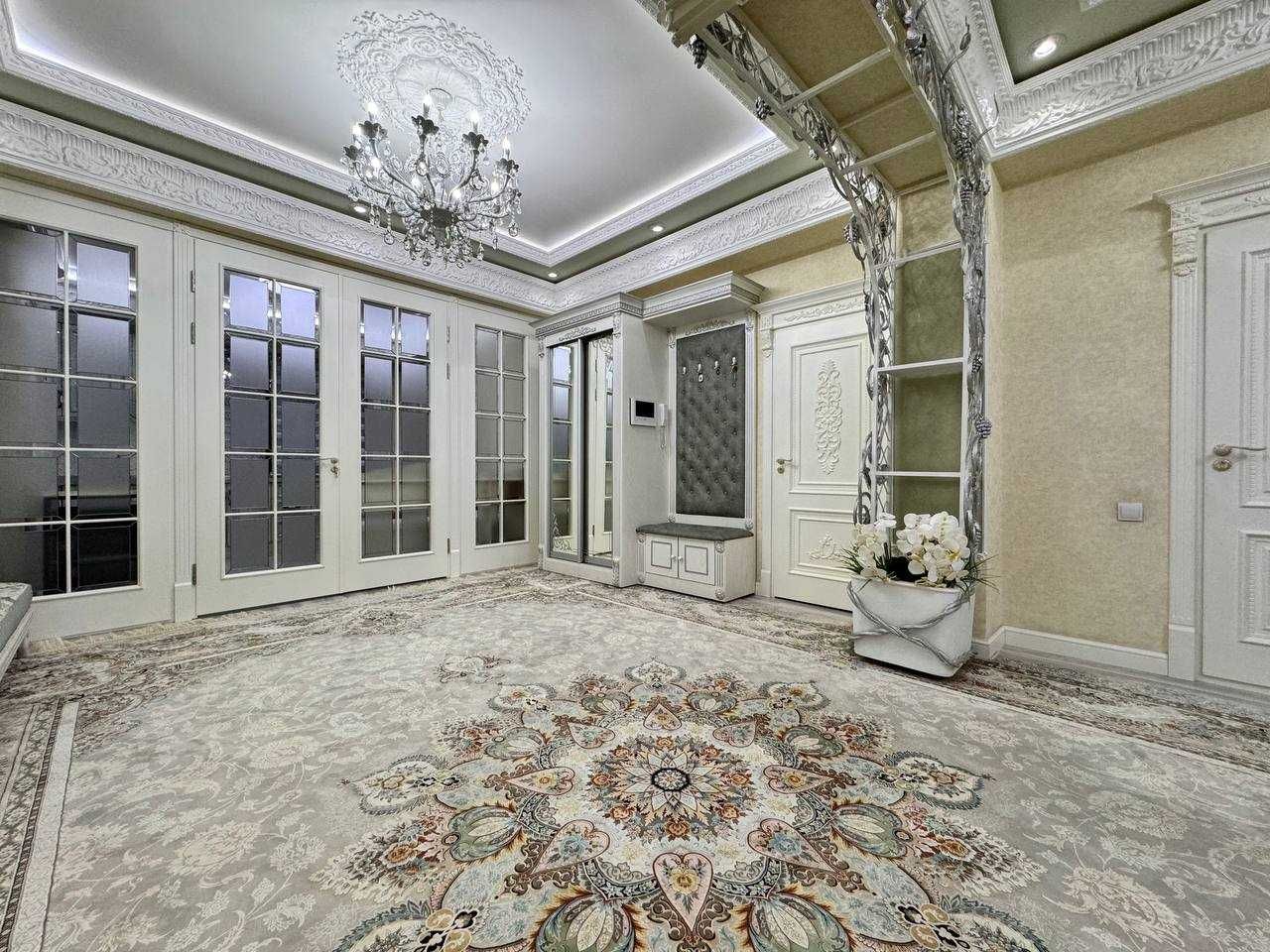 Новосстройка Махтумкули 4х ком 130 кв.м+парковка