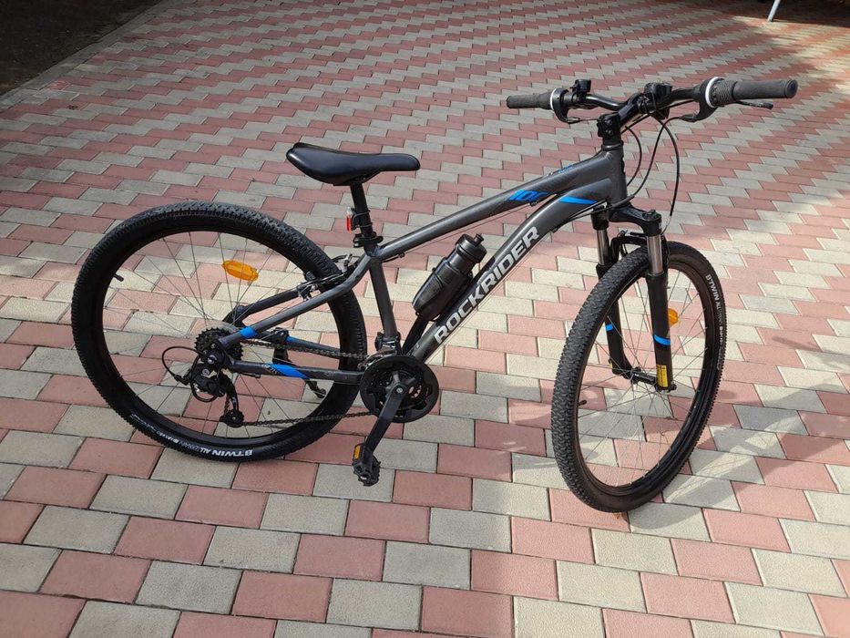 Vând bicicleta ROCKRIDER ST 100 GREY