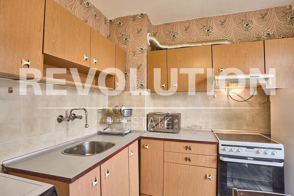 Дава се под наем Двустаен апартамент в Пловдив, Христо Смирненски - 75 кв.м за 375 € - Снимка #3