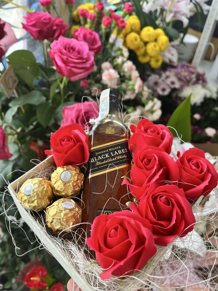 Кутий с сапунени рози