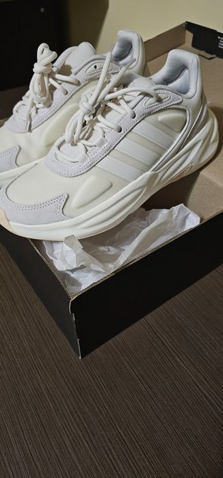 Adidas Ozelle 39 1/3