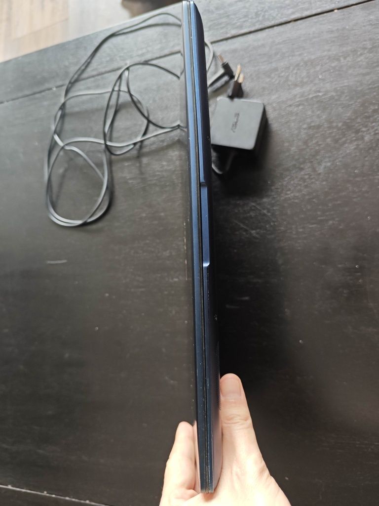 Asus Zenbook 14 UX433FA