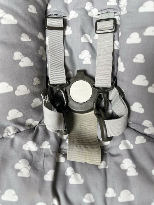 Stokke bouncer шезлонг