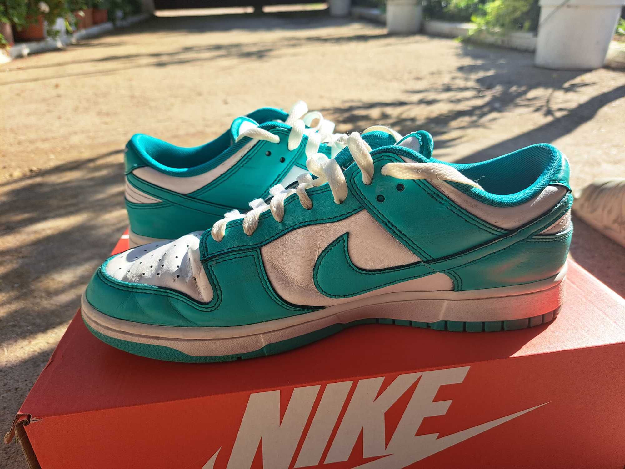 Обувки Nike  DUNK LOW