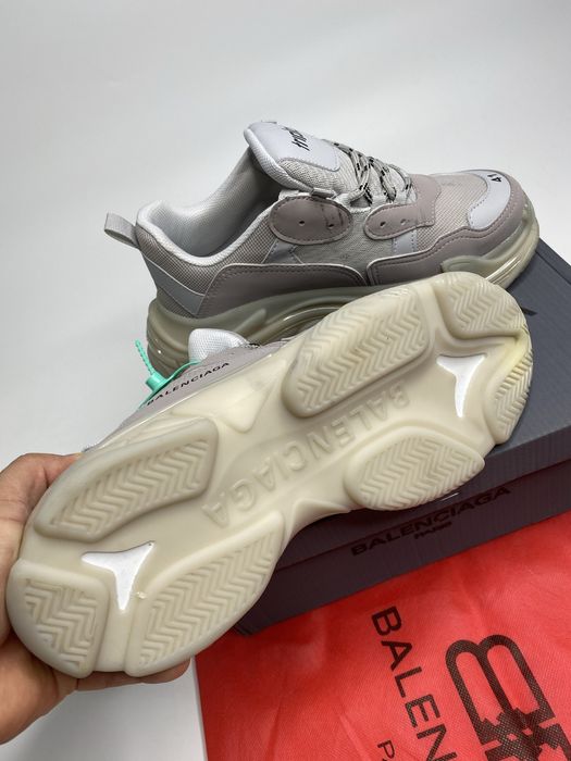 Adidasi Sneakers BALENCIAGA Triples Colectia Noua!!