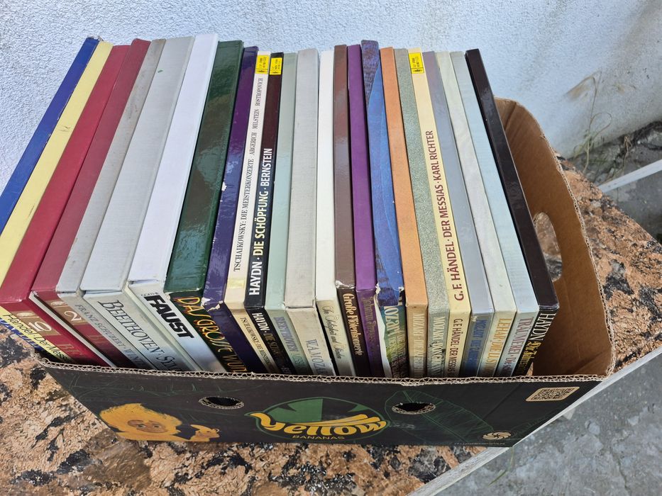 Vând Lot 200 Discuri Vinil colectia Deutsche Grammophon muzica clasica