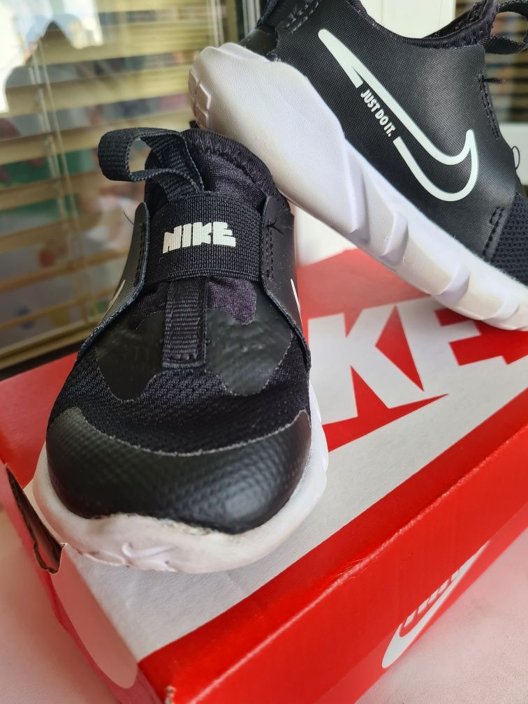 Детски маратонки Nike flex runner 2