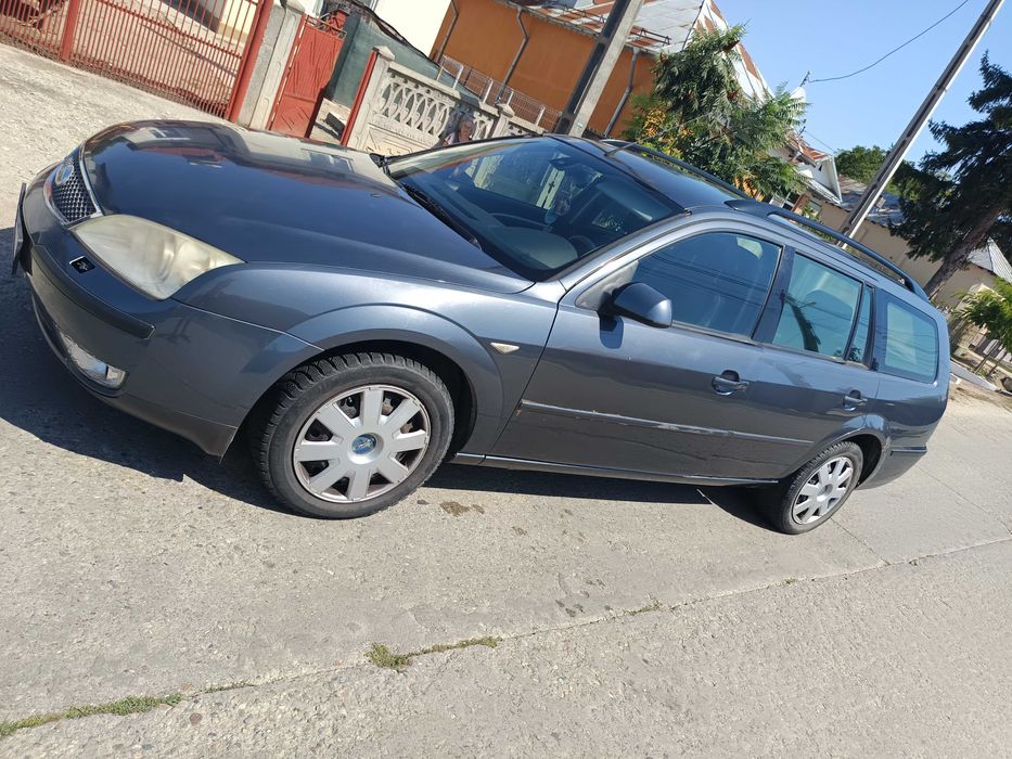 Vând mașină Ford mondeo