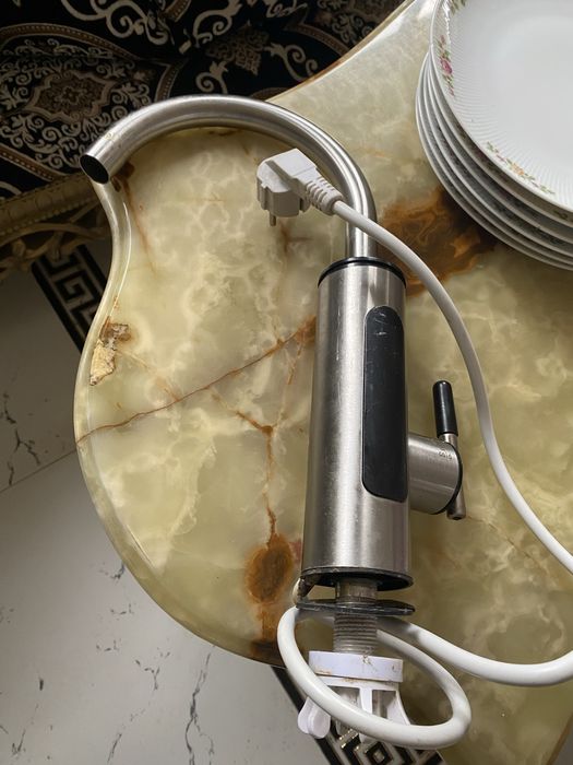 Vand robinet electri pentru bucatarie perfect functional