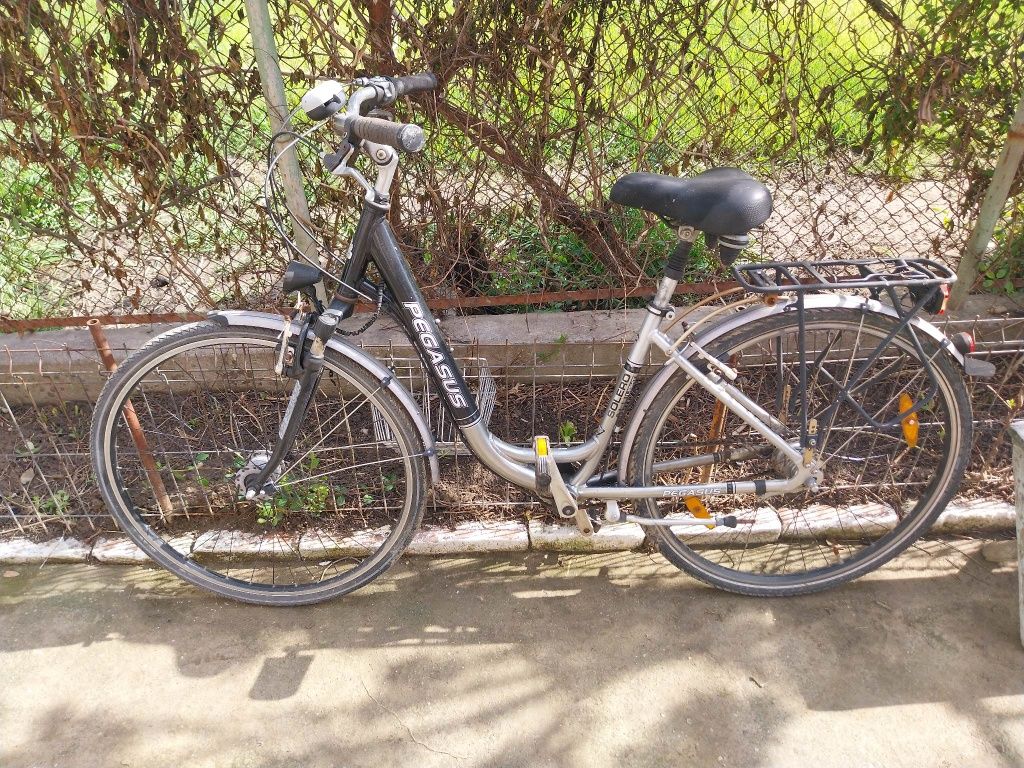 Vand Bicicleta pegasus solero Impecabila