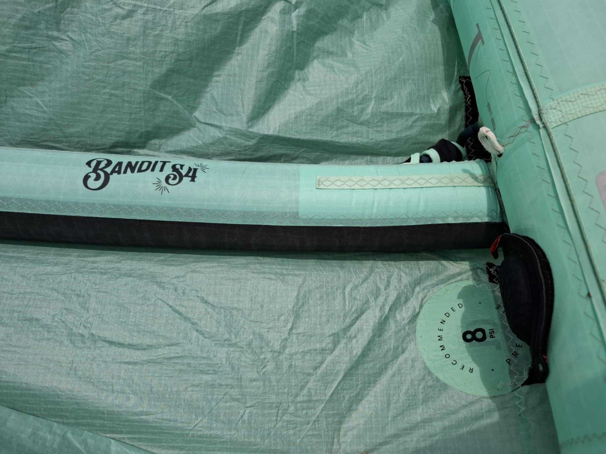 F-One Bandit S4 10sqm кайт като нов 2023 година kitesurf