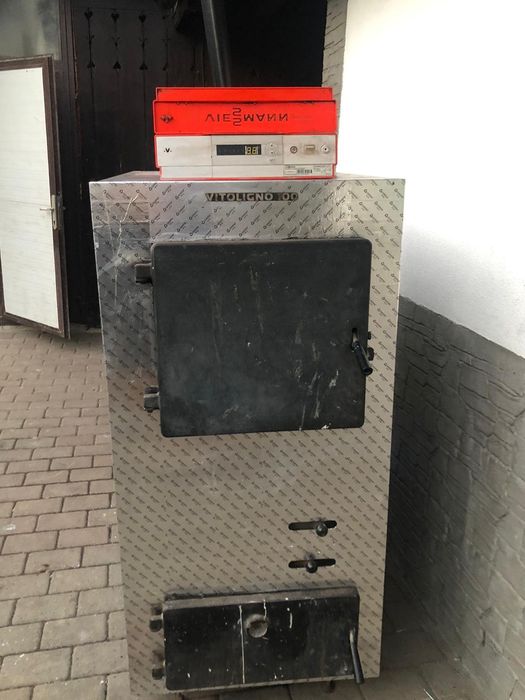 Centrala termica lemn  Viessmann Vitoligno 100  35kw