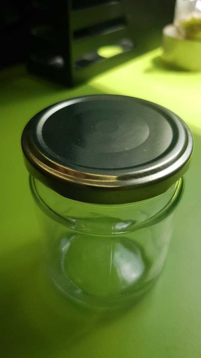 Vand sticle si borcane sticla, doar la palet. Import. Cuplaj TIR.