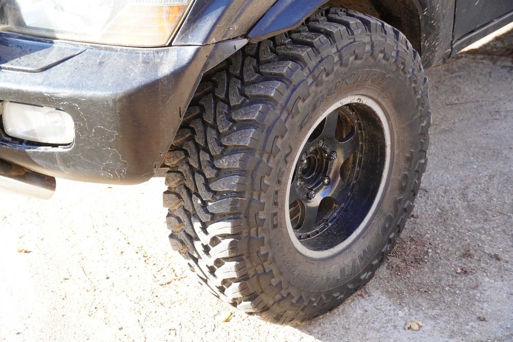 Toyo Open Country M/T 285 75 R16 /33-ки