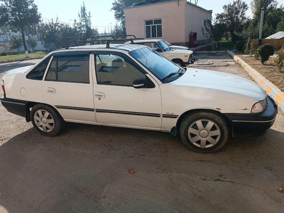 Nexia 1 sons sotiladi faqat naxtga