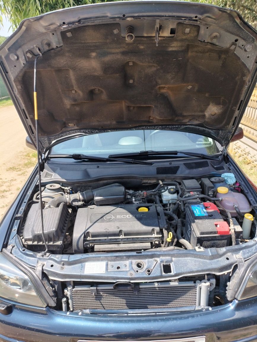 Vând Opel Astra g 1.6 16
