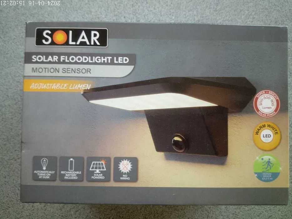 Lampa solara led , senzor miscare si crepuscular,200-500-800 lum