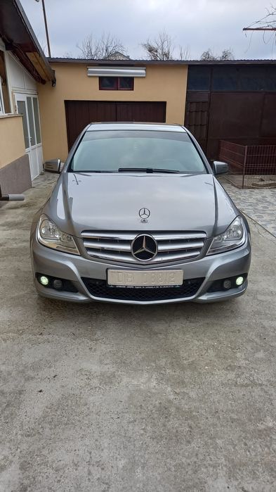 Mercedes C Class  220