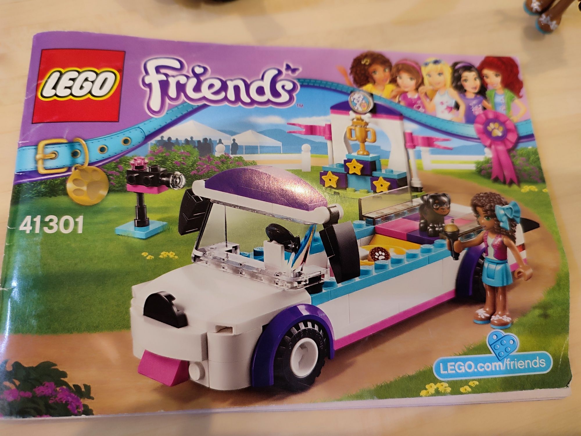 Lego Friends 41301 Parada cățelușilor