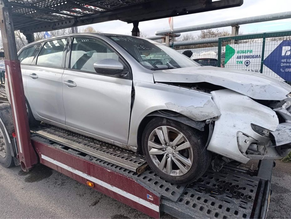Пежо 308 комби на части 1.6HDI