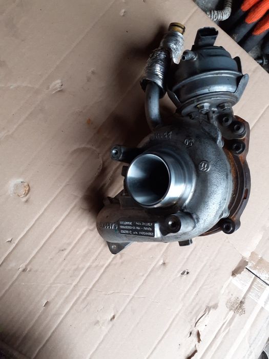 Turbina peugeot 308 1,6 motorina an 2013