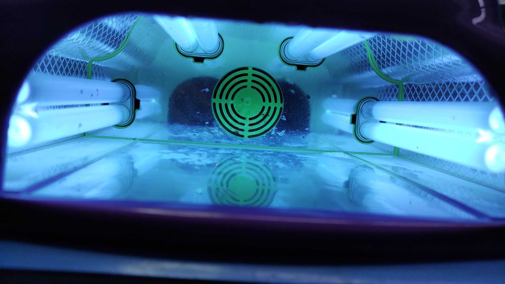 LAMPA ultraviolete pret pe bucata