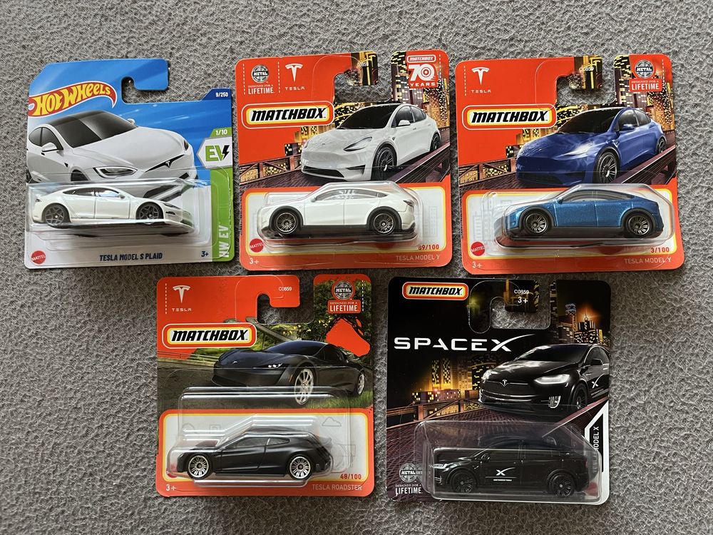 hot wheels Tesla model S, Y, X и Roadster