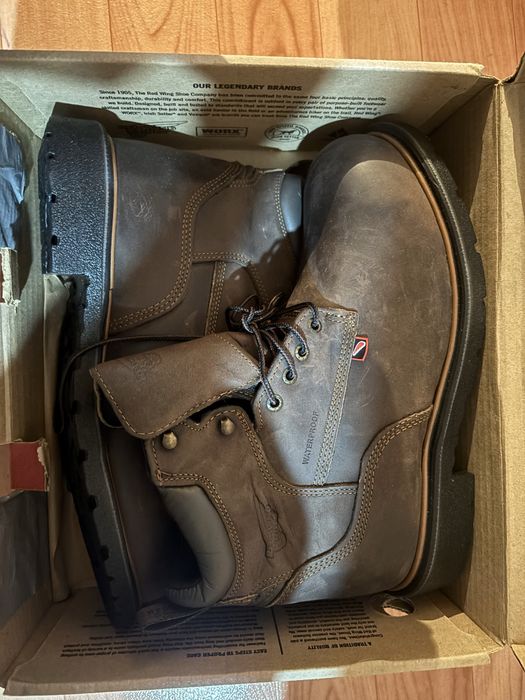 Продам ботинки Red wing 43 размер новые