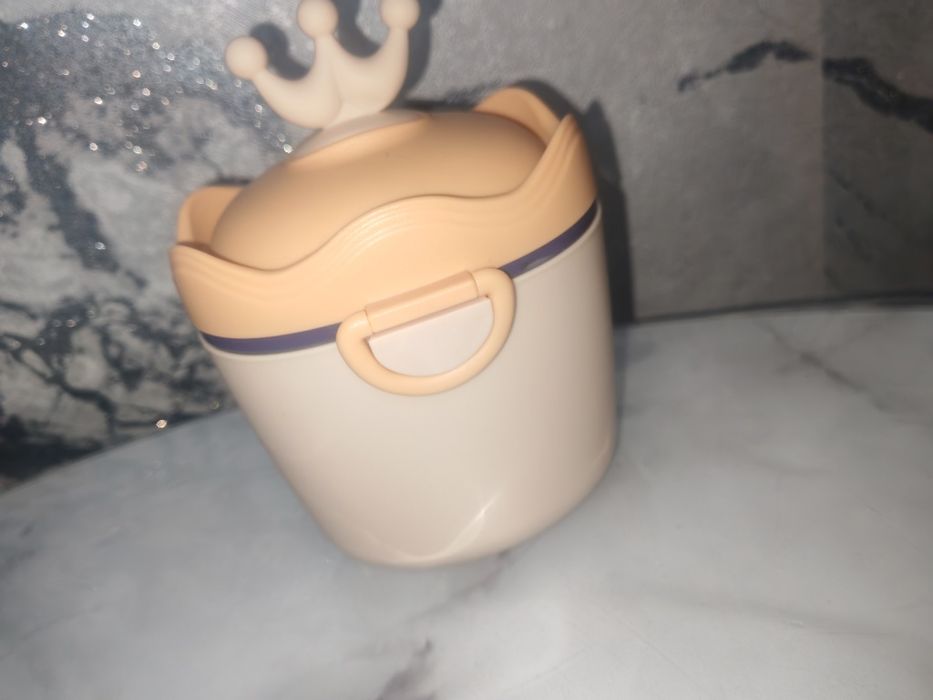 Контейнер.             .    .