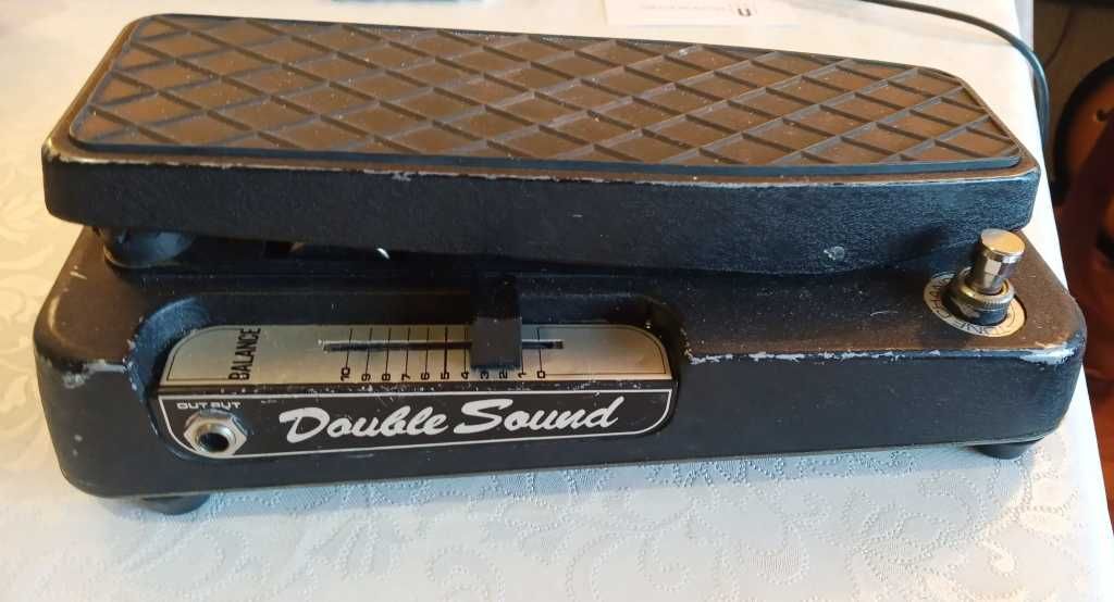 Ibanez Double Sound Fuzz Wah-1970 година Айбанец педал