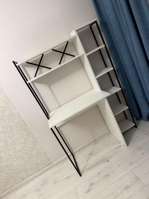 Продам стол письменный